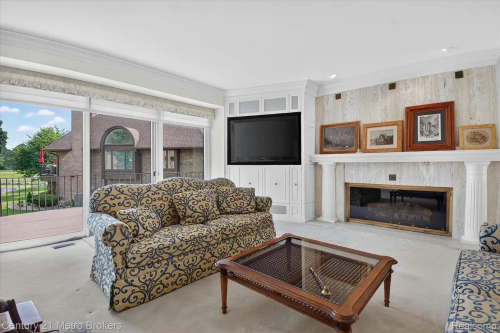 9095 S Saginaw Road #13 Grand Blanc Charter Township, MI 48439
