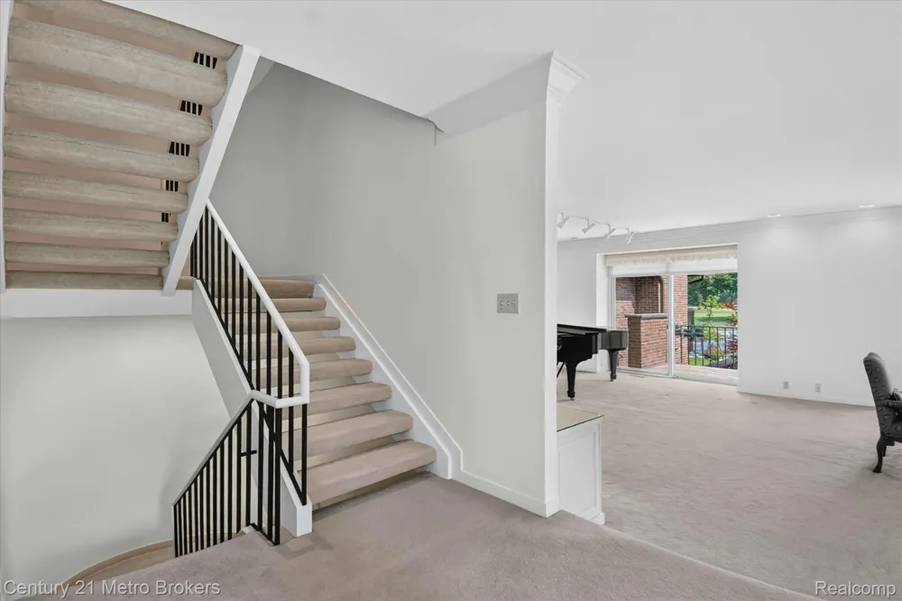 9095 S Saginaw Road #13 Grand Blanc Charter Township, MI 48439
