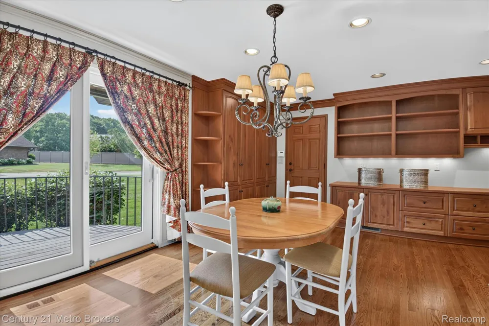 9095 S Saginaw Road #13 Grand Blanc Charter Township, MI 48439