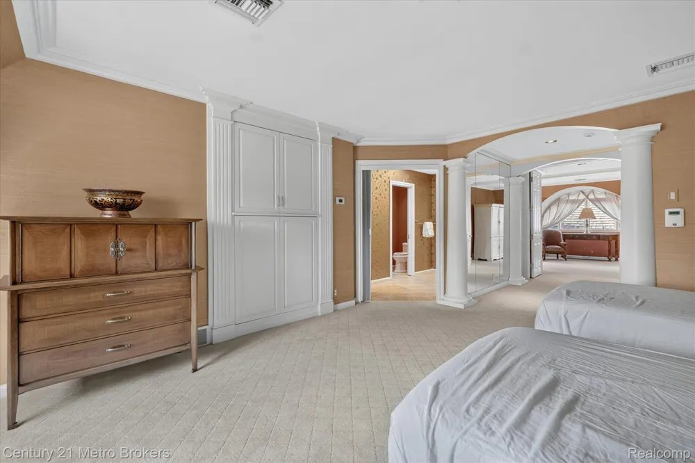 9095 S Saginaw Road #13 Grand Blanc Charter Township, MI 48439