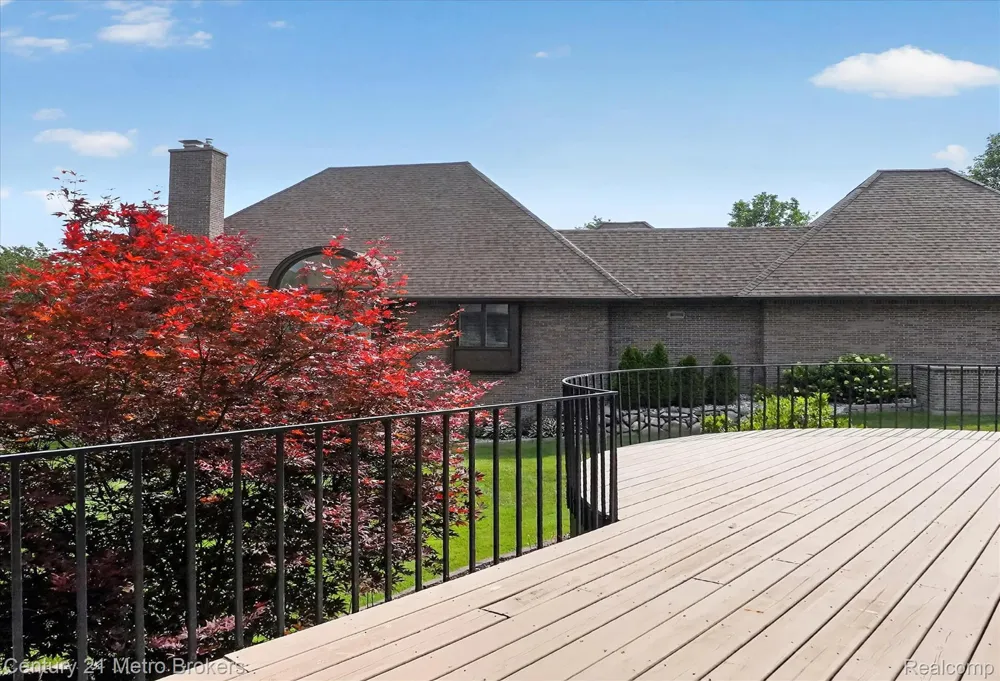 9095 S Saginaw Road #13 Grand Blanc Charter Township, MI 48439