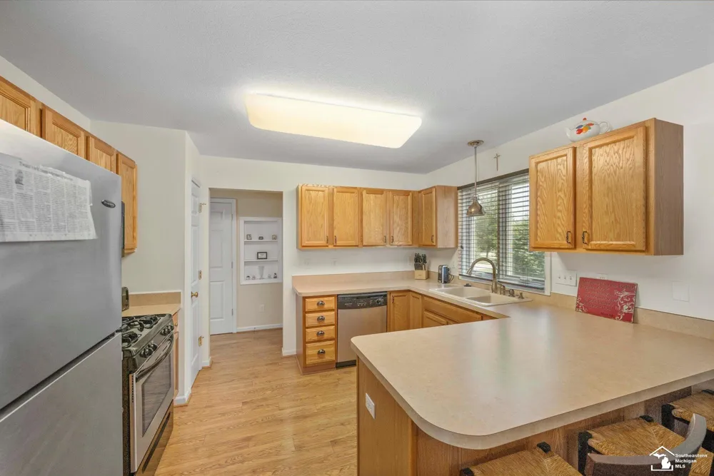 6646 Greenbriar Lane Bedford Township, MI 48182