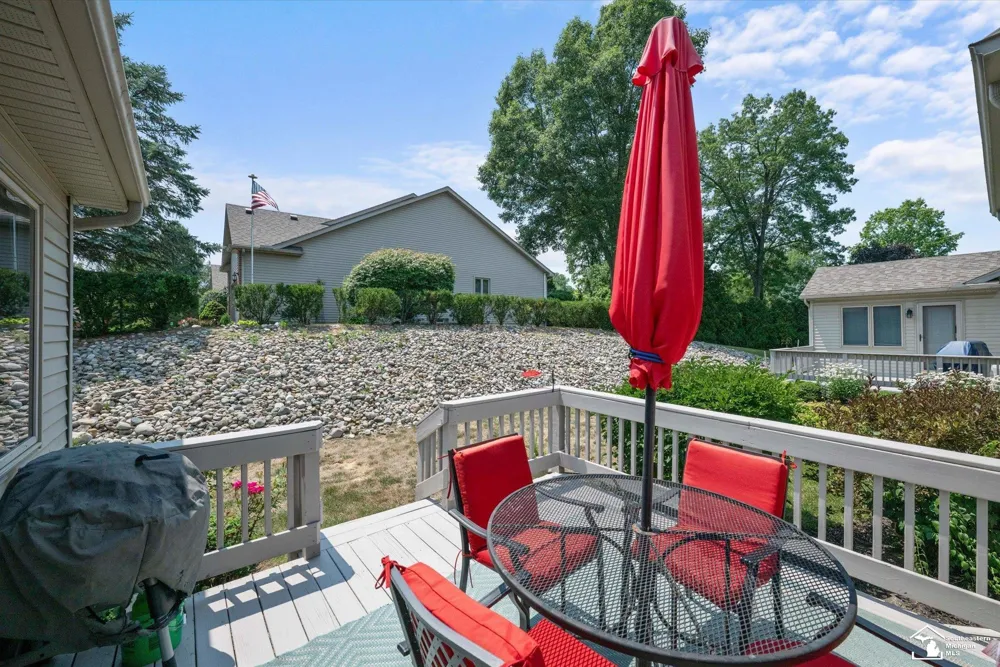 6646 Greenbriar Lane Bedford Township, MI 48182