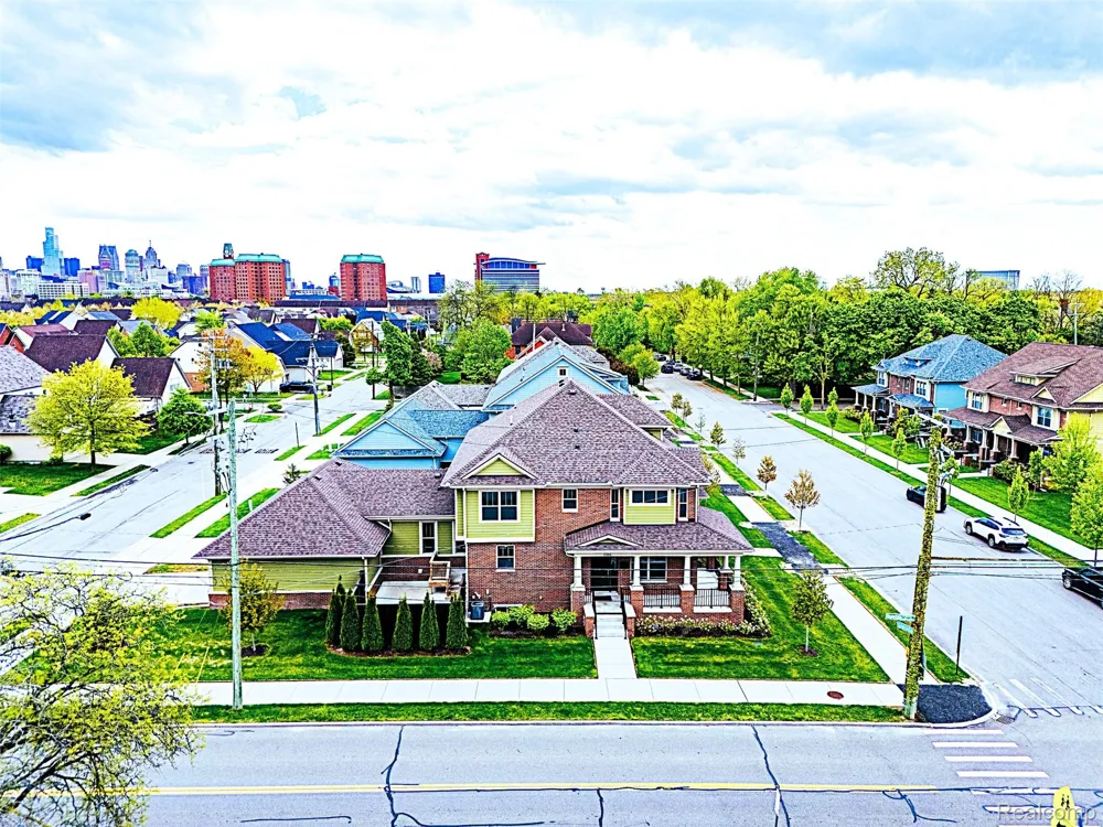 1361 Canfield Street Detroit City, MI 48208