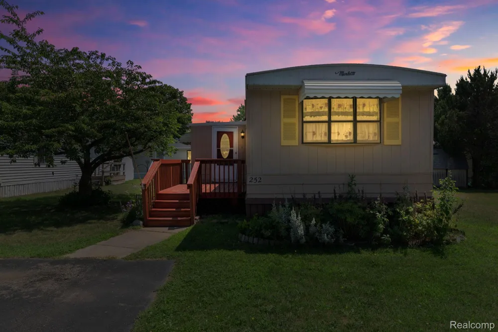351 Road #252 Auburn Hills City, MI 48326