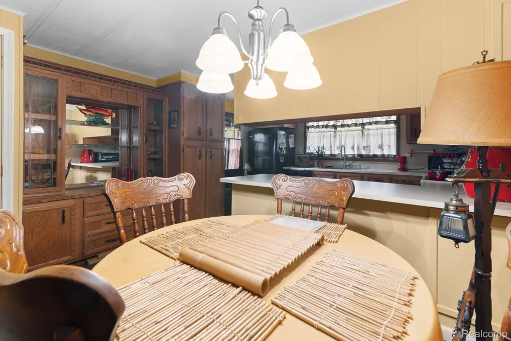 351 Road #252 Auburn Hills City, MI 48326