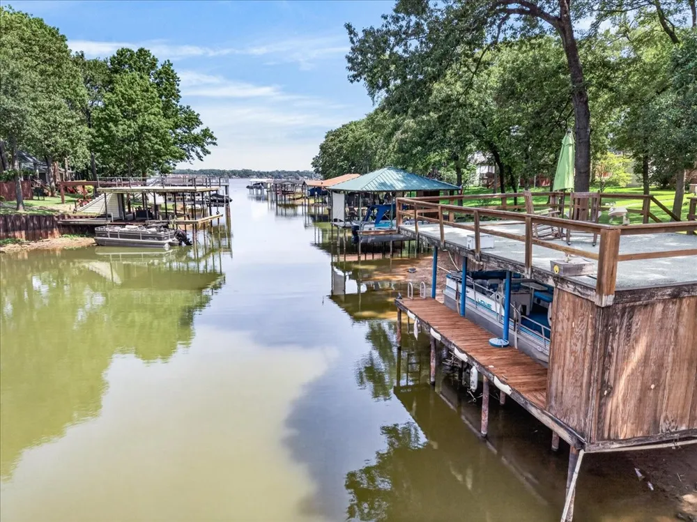 5536 Point Lavista Malakoff, TX 75148