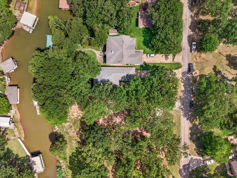 5536 Point Lavista Malakoff, TX 75148