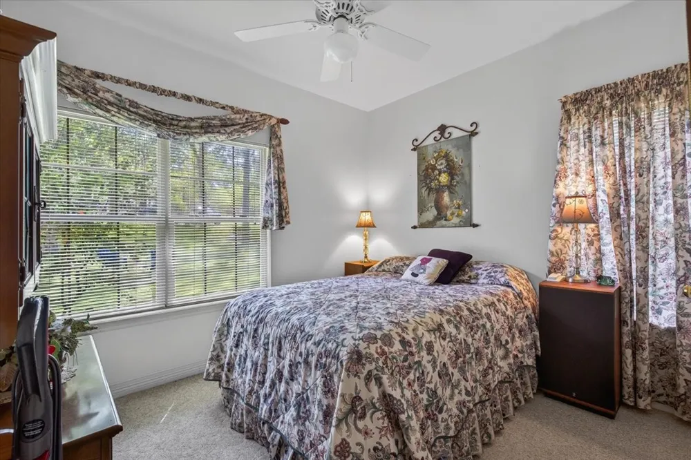 5536 Point Lavista Malakoff, TX 75148