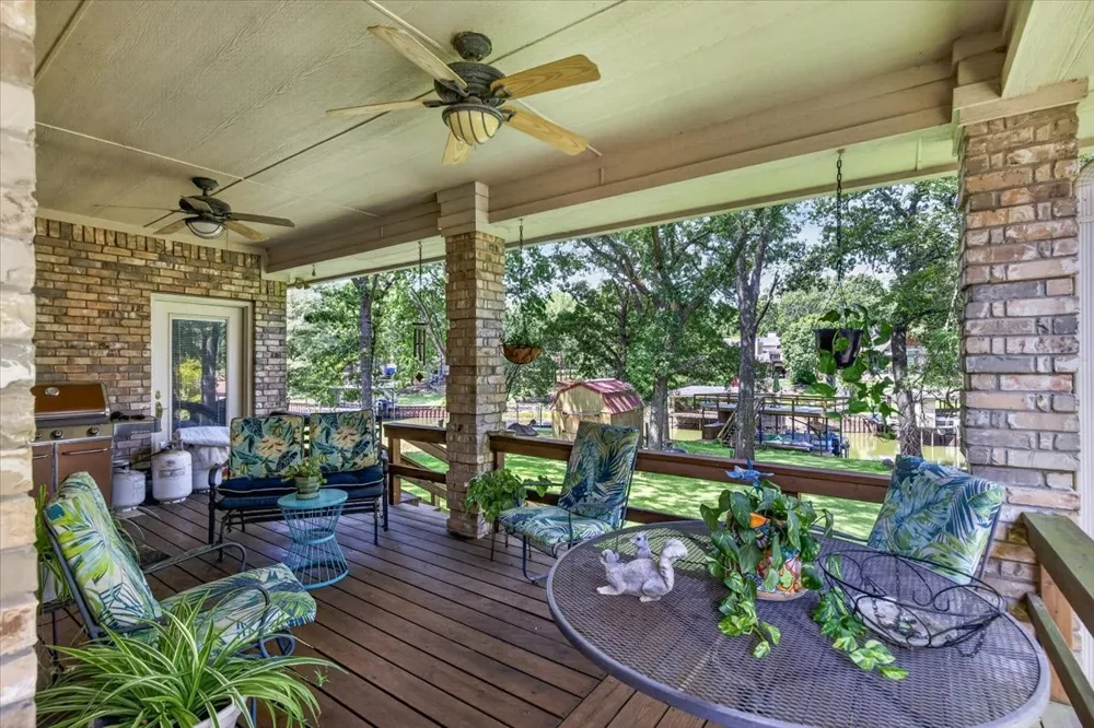 5536 Point Lavista Malakoff, TX 75148