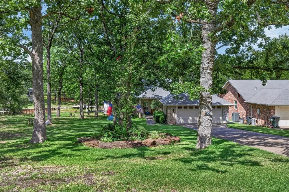 5536 Point Lavista Malakoff, TX 75148