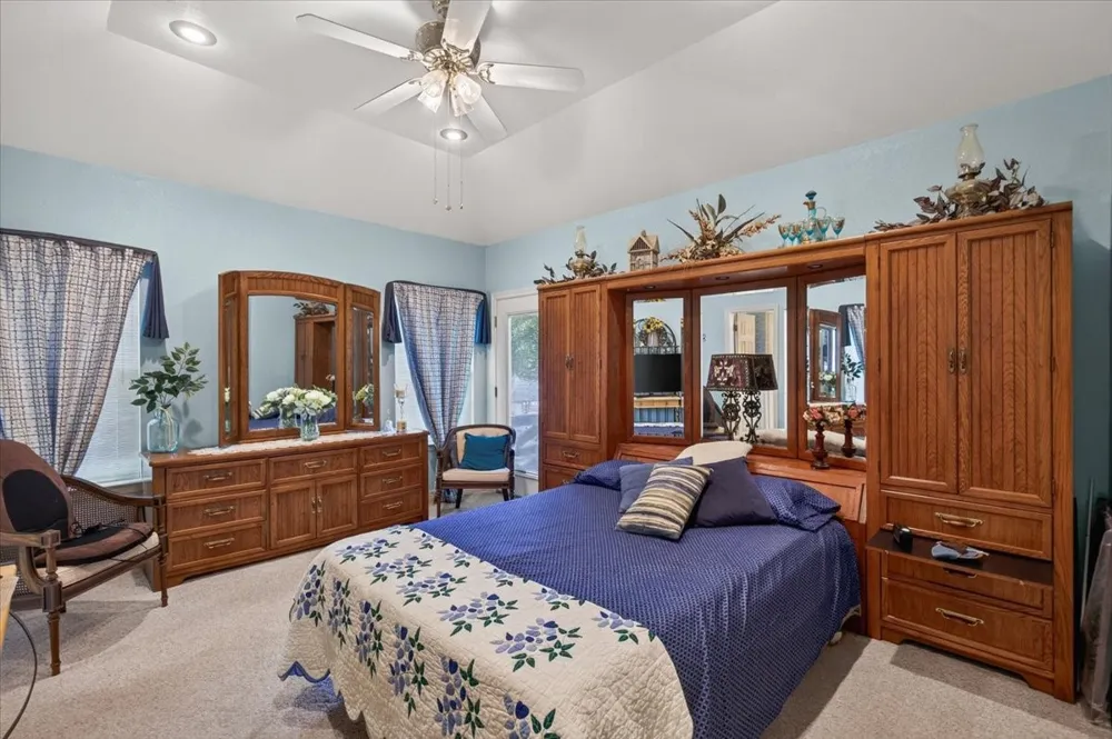 5536 Point Lavista Malakoff, TX 75148