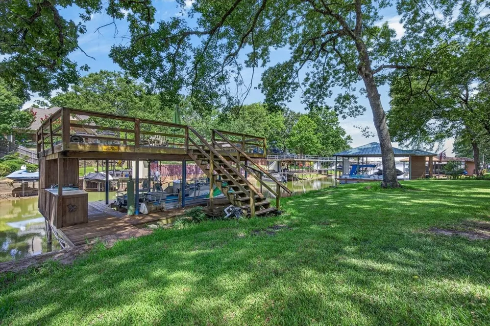 5536 Point Lavista Malakoff, TX 75148
