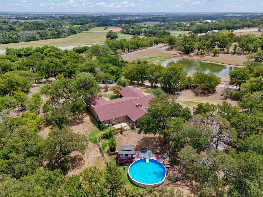 2534 S Robinson Drive Robinson, TX 76706