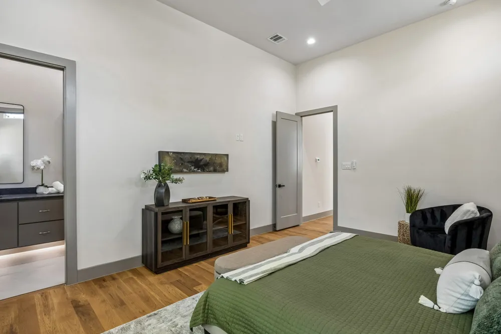 412 Avenue L Dallas, TX 75203