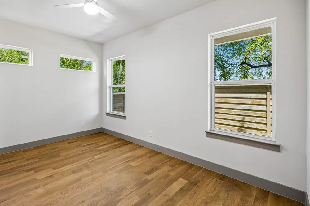 412 Avenue L Dallas, TX 75203