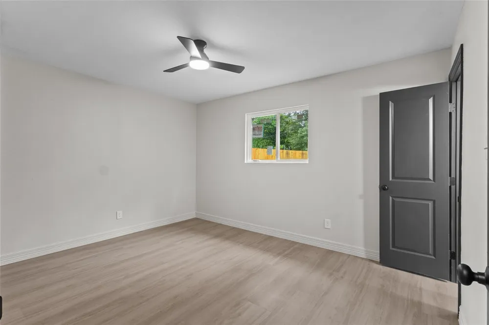 170 Maple Street Vidor, TX 77662