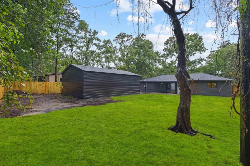 170 Maple Street Vidor, TX 77662