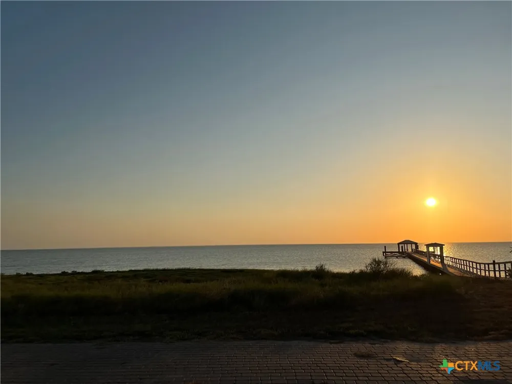 17 Blk 1 Bay Club Drive Seadrift, TX 77983