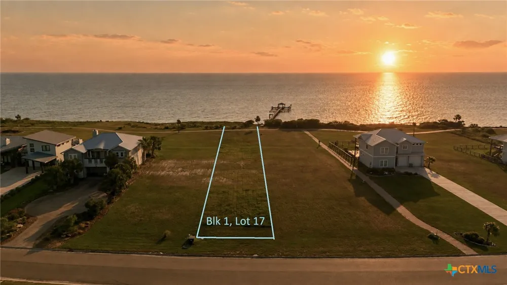 17 Blk 1 Bay Club Drive Seadrift, TX 77983