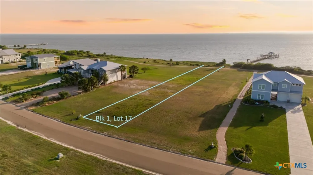 17 Blk 1 Bay Club Drive Seadrift, TX 77983