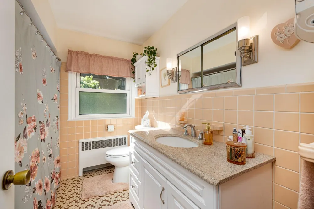 16460 Franklin Road Northville, MI 48168
