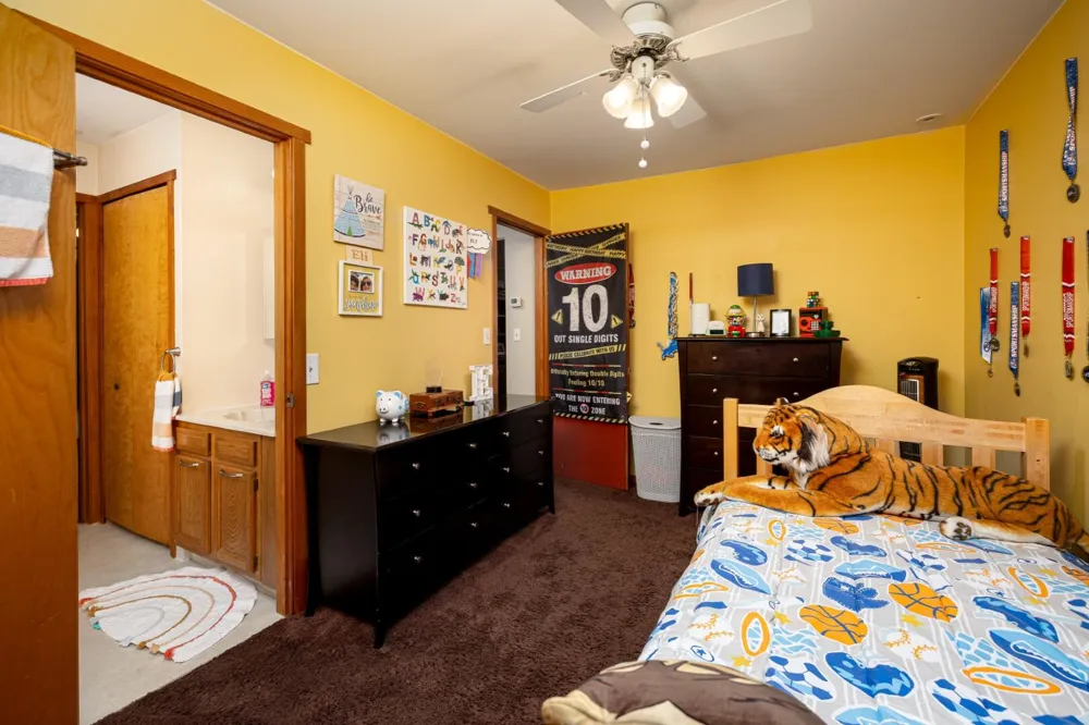 16460 Franklin Road Northville, MI 48168