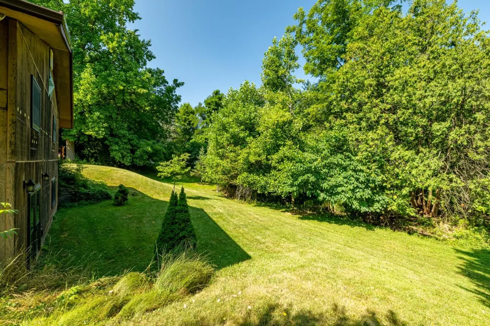 16460 Franklin Road Northville, MI 48168