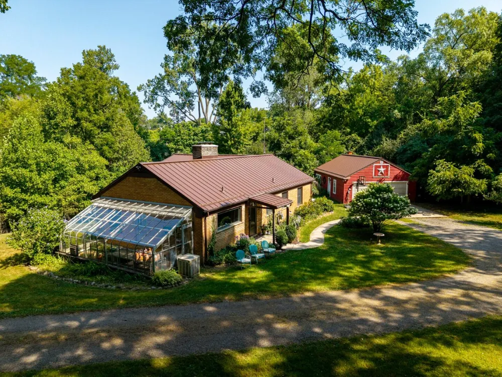 16460 Franklin Road Northville, MI 48168
