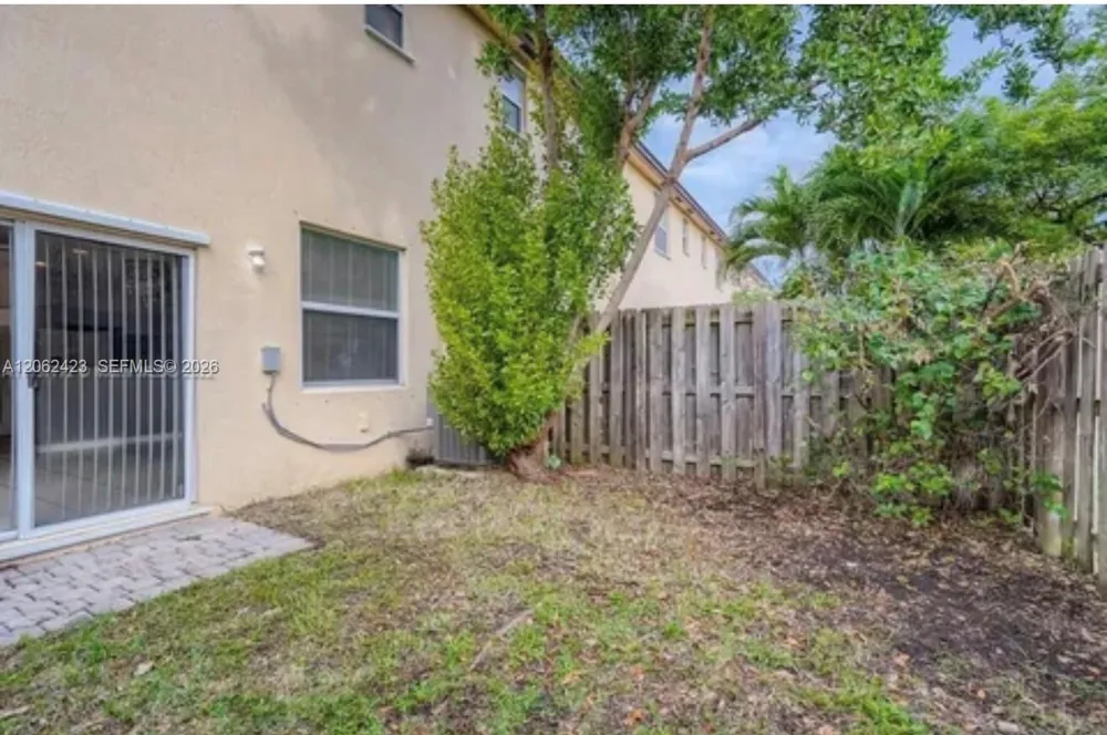 9125 SW 227th St #1 Cutler Bay, FL 33190