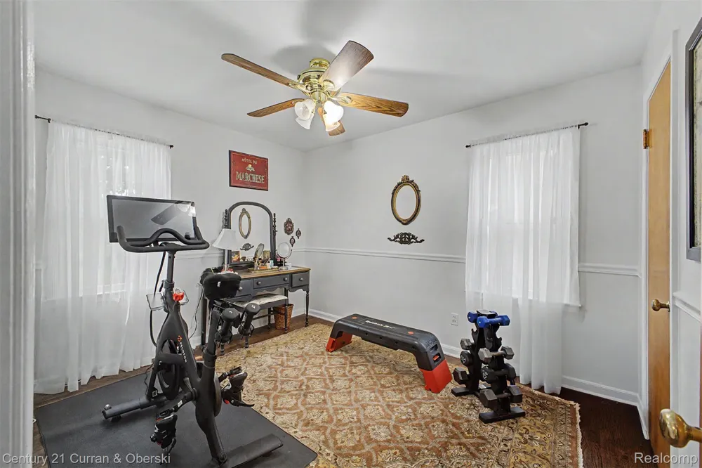 1521 Highview Street Dearborn City, MI 48128