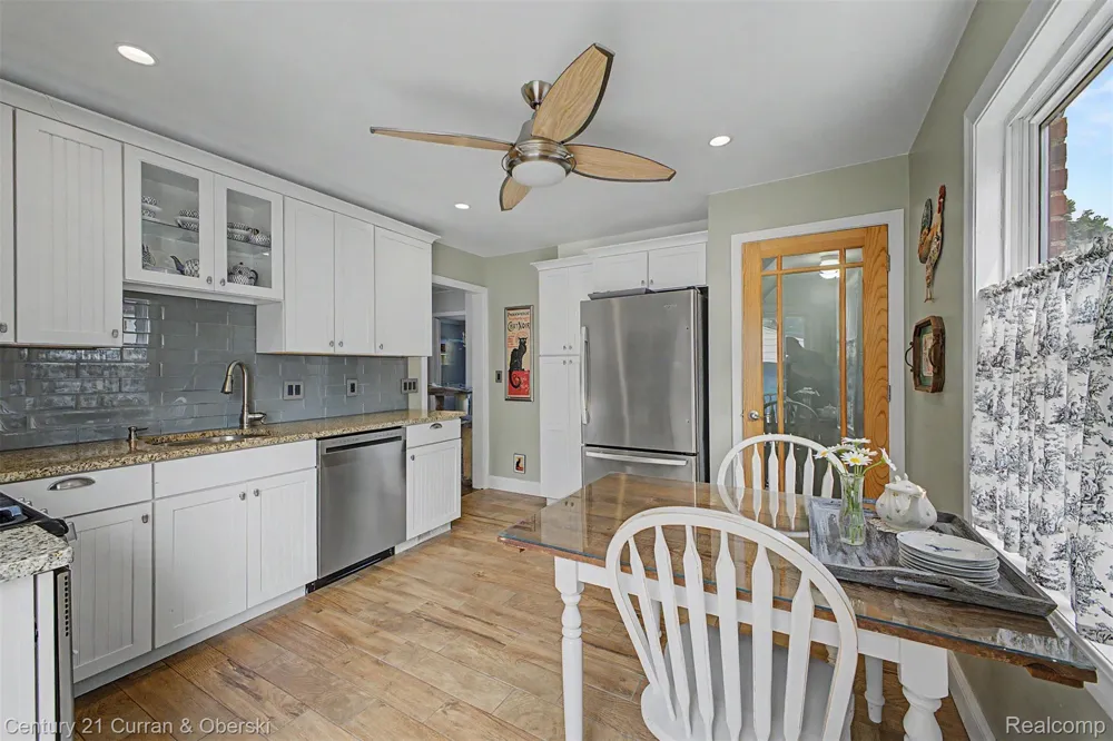 1521 Highview Street Dearborn City, MI 48128