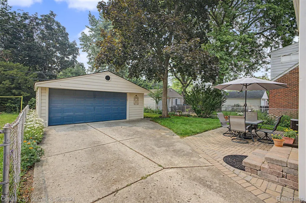 1521 Highview Street Dearborn City, MI 48128