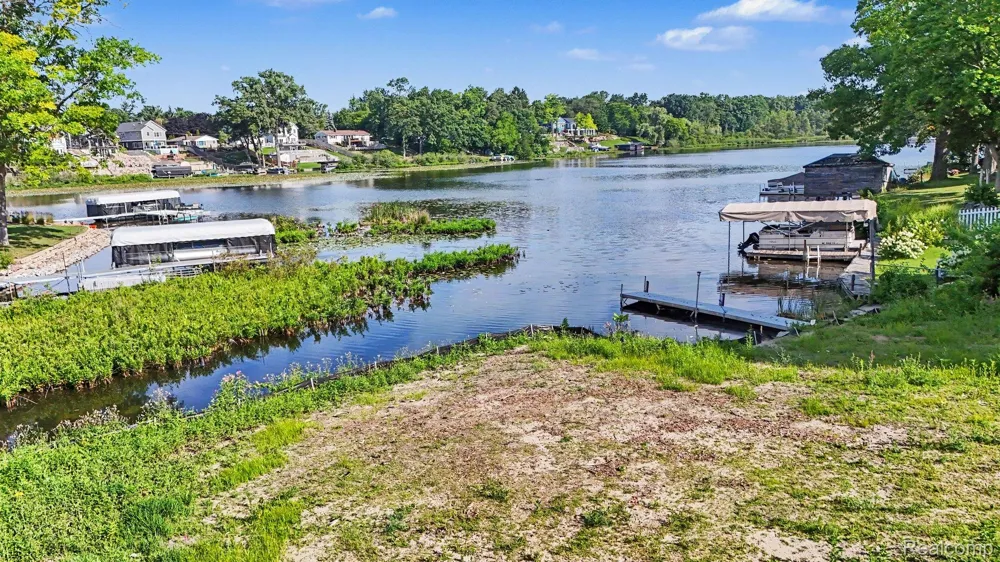 4190 Meyers Road Independence Charter Township, MI 48329