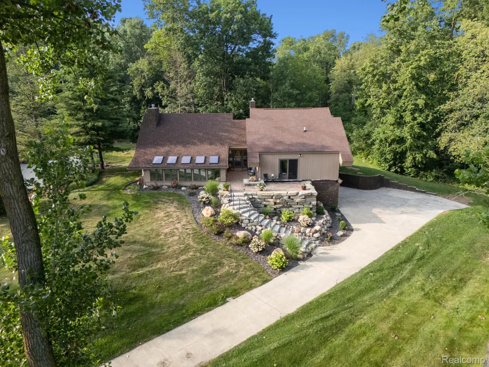 7337 Driftwood Drive Deerfield Township, MI 48430