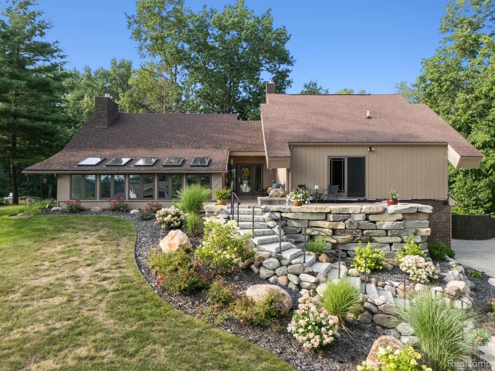 7337 Driftwood Drive Deerfield Township, MI 48430