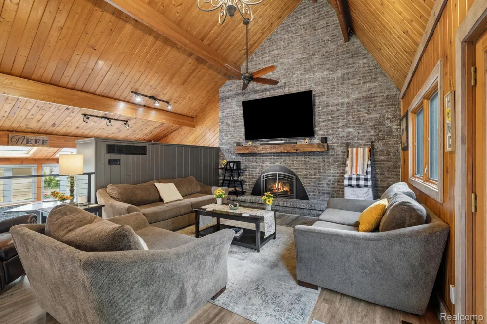 7337 Driftwood Drive Deerfield Township, MI 48430