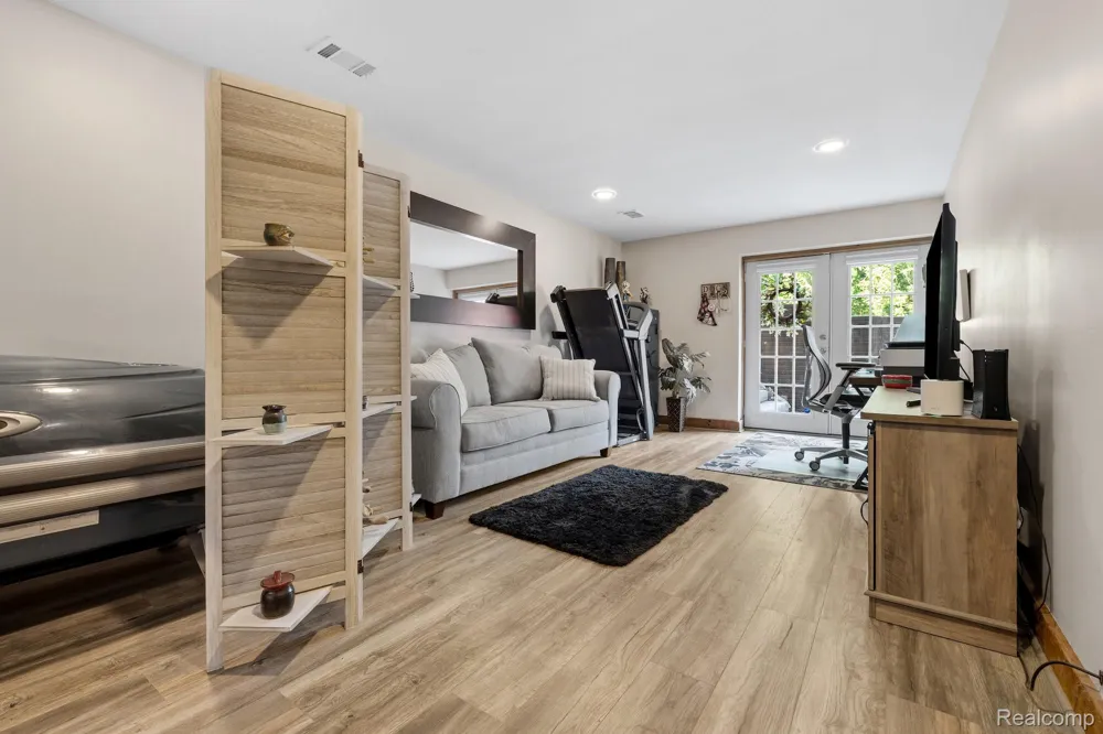 7337 Driftwood Drive Deerfield Township, MI 48430