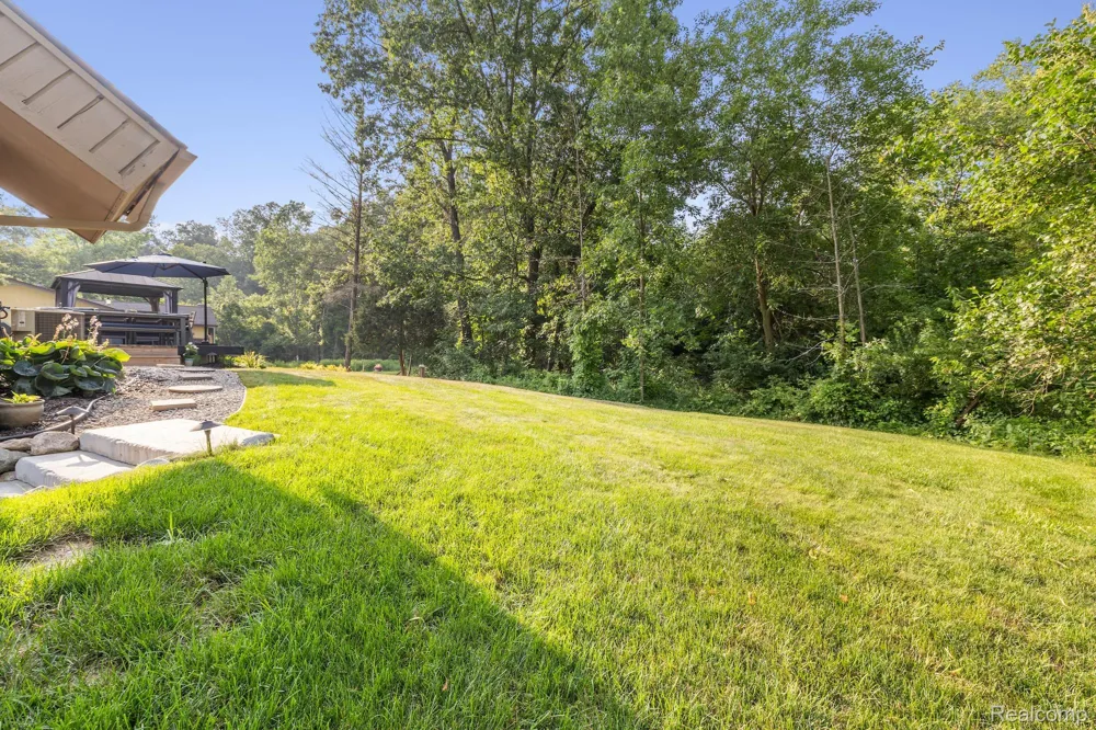 7337 Driftwood Drive Deerfield Township, MI 48430