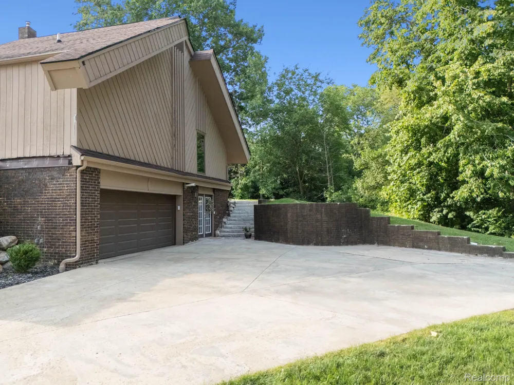 7337 Driftwood Drive Deerfield Township, MI 48430