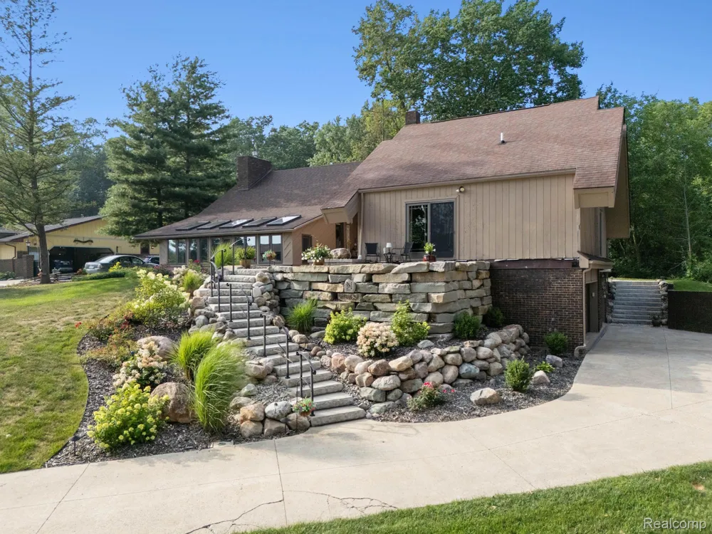 7337 Driftwood Drive Deerfield Township, MI 48430