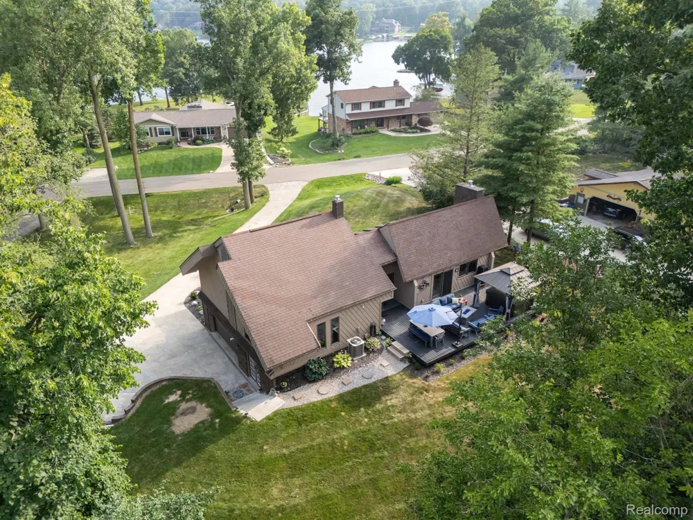7337 Driftwood Drive Deerfield Township, MI 48430