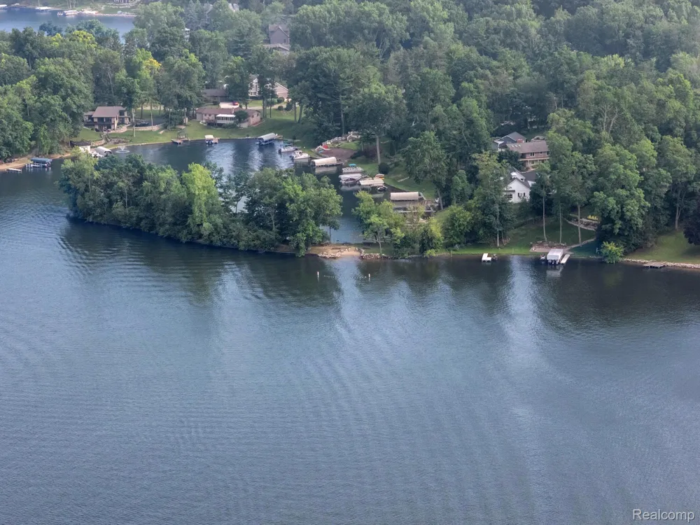 7337 Driftwood Drive Deerfield Township, MI 48430