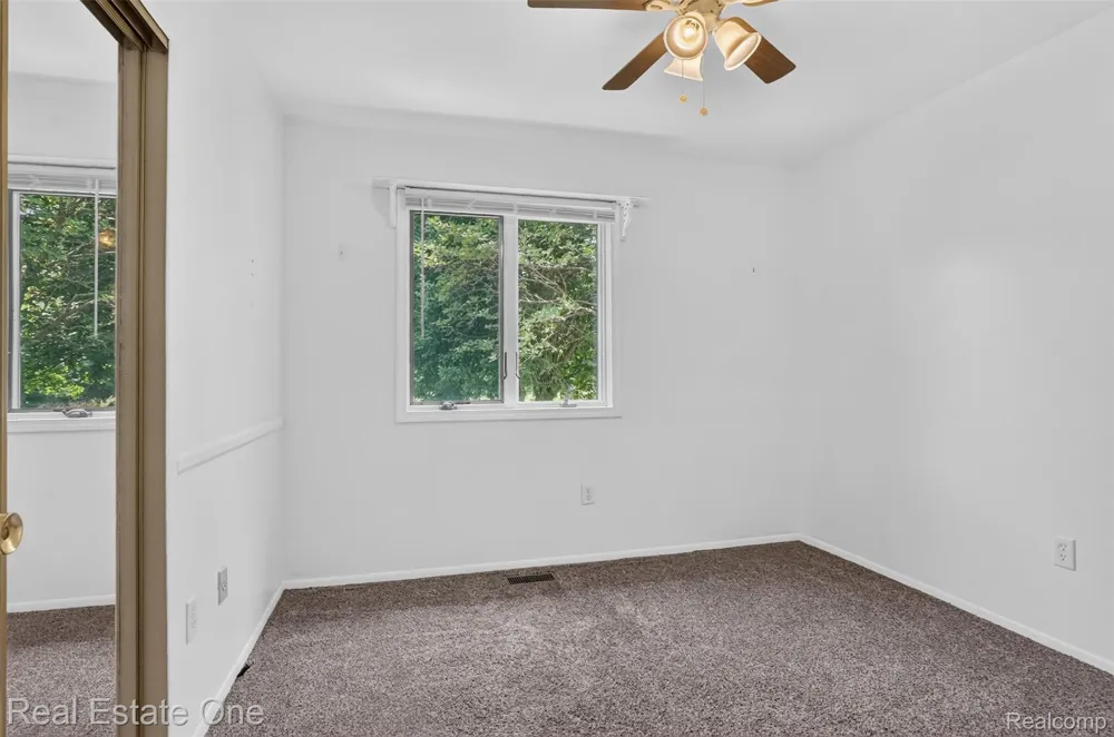 7990 Tower Road Salem Township, MI 48178
