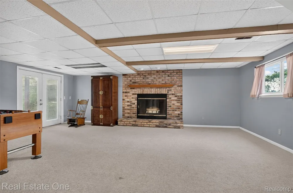 7990 Tower Road Salem Township, MI 48178