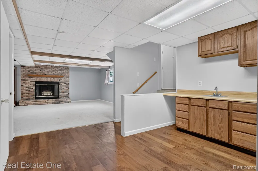 7990 Tower Road Salem Township, MI 48178