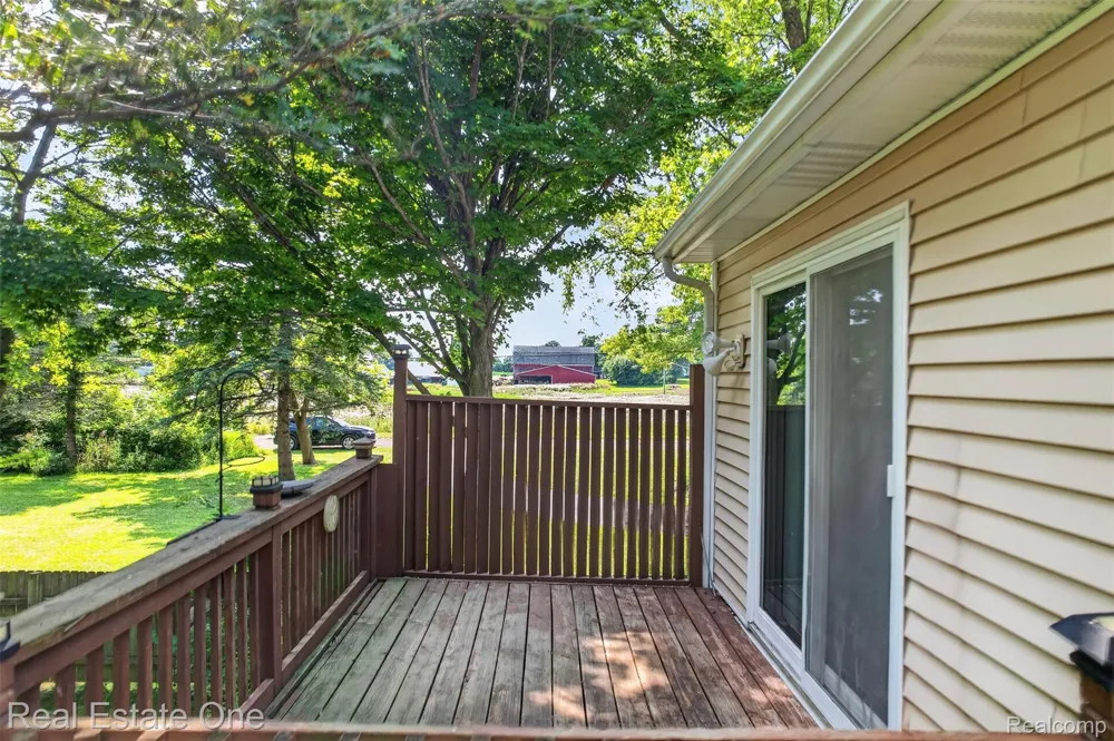 7990 Tower Road Salem Township, MI 48178