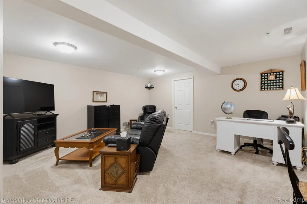 35104 Emma Circle Commerce Charter Township, MI 48390