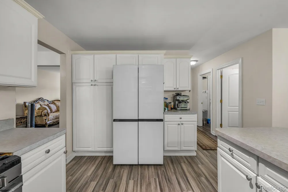 26923 Pepperwood Drive Woodhaven City, MI 48183