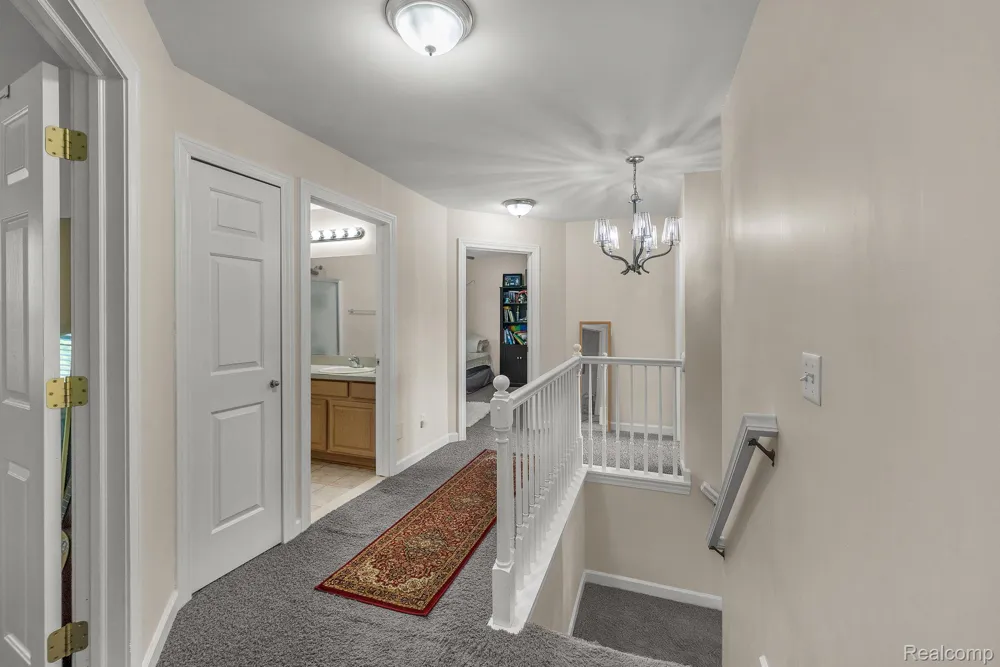 26923 Pepperwood Drive Woodhaven City, MI 48183
